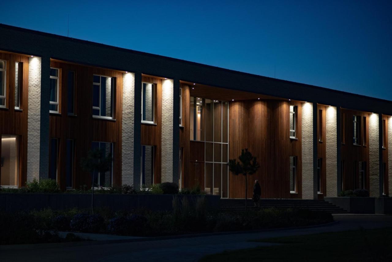 Shambala Wellness Club Hotel Rozhny Exterior photo